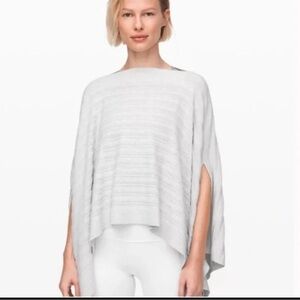 Lululemon Forward Flow Poncho – NWT – One Size – Heathered Grey Yak Blend